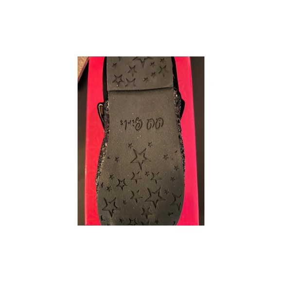 Dollie Toddler Dress Shoe - Picture 3 of 3